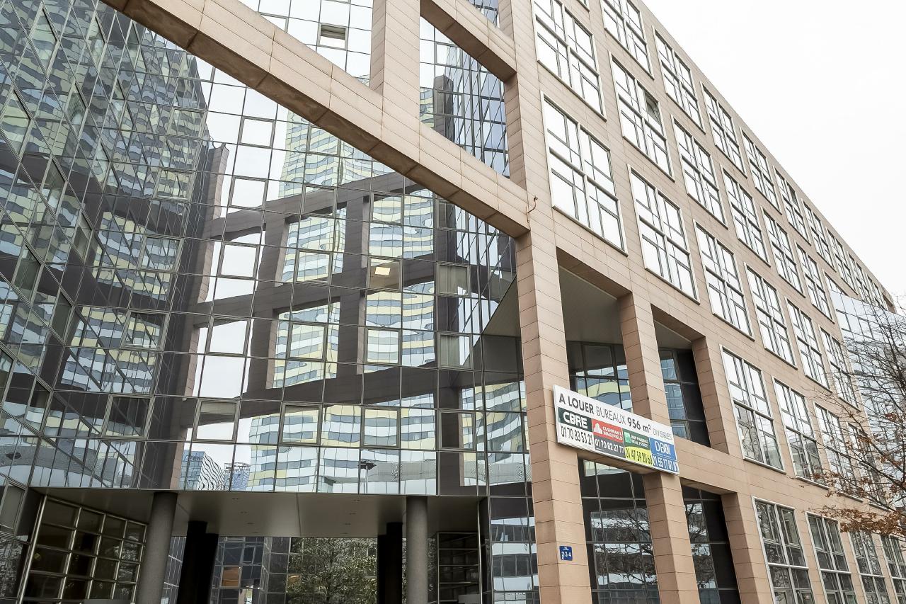 Bureau La Défense 1764m² Location bureau Courbevoie Hauts-de-Seine OLBUR2002175 0